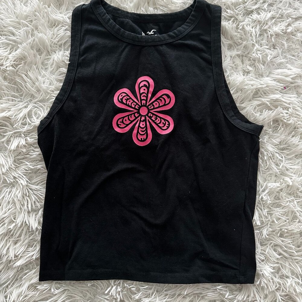 Hollister Women's Black Flower Halter Tank Top - Size Medium